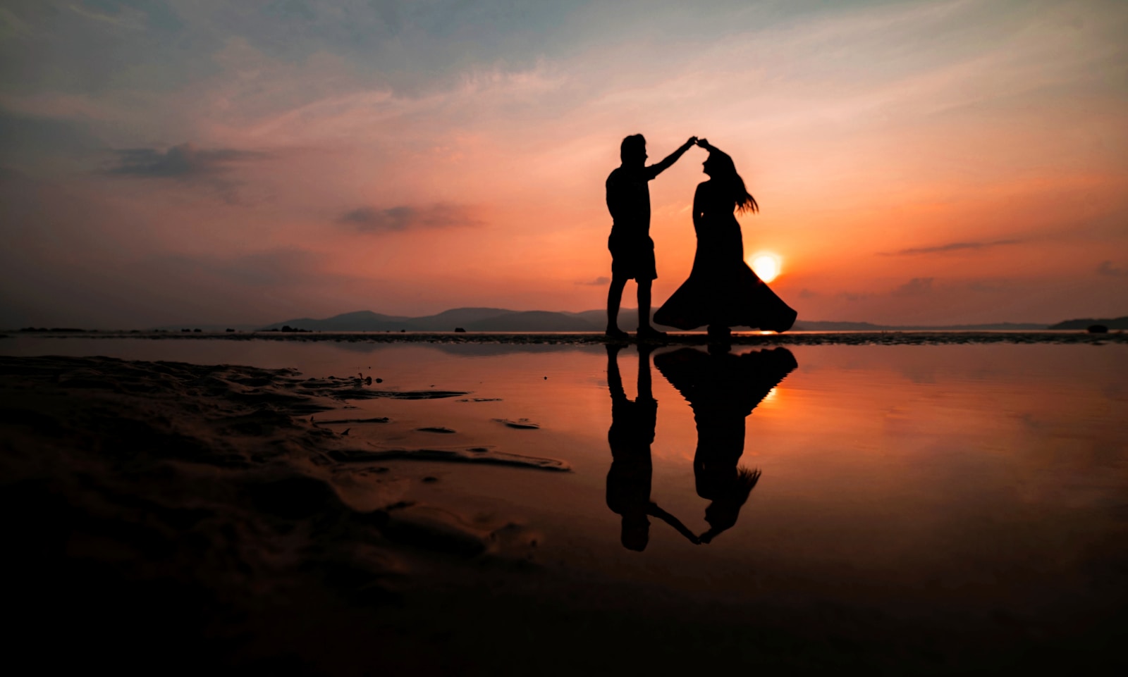 Honeymoons & Romance